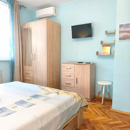 By The Sea 3 Apartment *